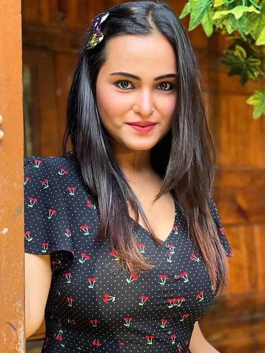 Portrait of Aliya Naaz